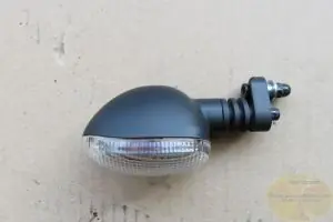 Blinker V9 Bobber/Roamer m. Gummiaufhängung hi/li o. Kabel gebraucht Billig