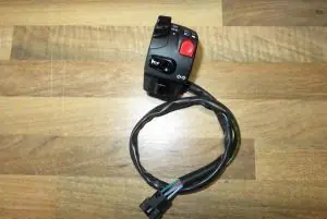 Must-Have Blinkerschalter Domino universal mit Licht an/aus