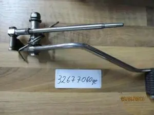 Garantierte Lieferung Bremshebel Fuß 750 Nevada i.E. gebraucht