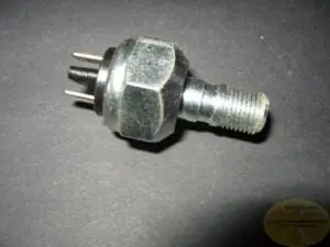 Bremslichtschalter Hydr.M10x1 lang SW22 Gratis Versand