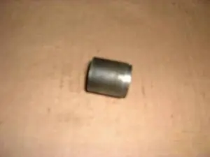 Buchse Radachse vorn V65 TT gebraucht Sonderaktion