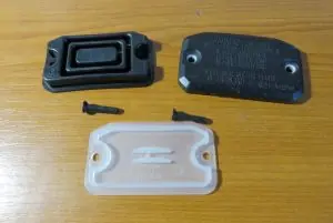 Kostenloser Rückversand Deckel / Membran Bremszylinder Griso/Stelvio