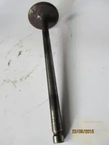 Einlaßventil V65 Lario / V75-427mm gebraucht Neuheit