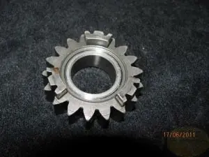 Gangrad 3. Z=18 V35/50 Antriebswelle gebraucht Preis Gesenkt