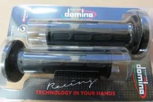 Griffgummisatz schwarz Domino D.22 mm. L.114MM offen Billig