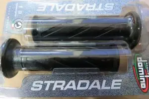 Abverkauf Griffgummisatz schwarz Domino D.22 mm. L.124/118MM offen