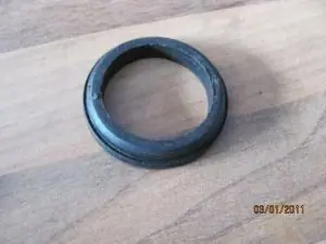 Abverkauf Gummi Lampenhalter 35mm gebraucht