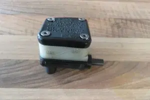 Wochenendangebot Handbremszylinder Lario, LM 4 gebraucht