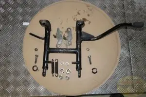 Direktkauf Hauptständerkit Cali 2 mit Befestigungsteilen gebraucht