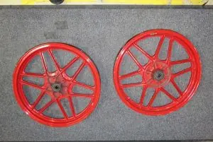 Aktuell Hinterrad + Vorderrad V35 - V50 Monza