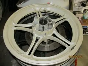 Kostenloser Rückversand Hinterrad V75 gebraucht weiß 18