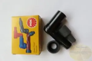 Kostenloser Versand Kerzenstecker NGK LD-05E 90 Grad 10&12mm für mit Kappe