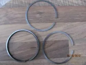 Kostenloser Rückversand Kolbenringsatz V65,V65 Florida (80mm)