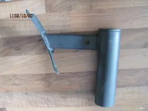 Lampenhalter V75 rechts gebraucht Bestseller