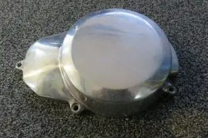 Begrenztes Angebot Lichtmaschinendeckel Alu poliert Kl. Mod gebraucht