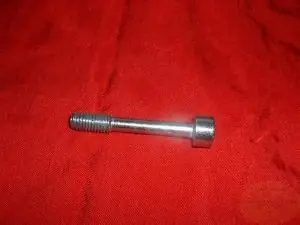 Neue Kollektion Lichtmaschinenrotor Schraube