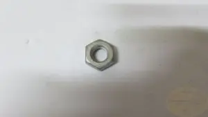 Günstig Mutter M10x1,25 (z.B. Riemenscheibe)