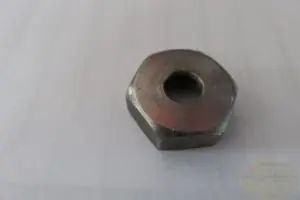 Jetzt Kaufen Mutter Schwingenbolzen750 Breva/ V7 / V7 II / V9 gebraucht