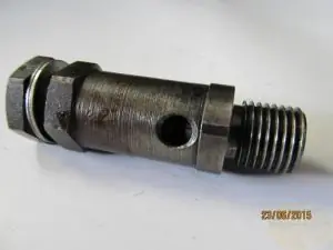 Öldruckventil V35-65 gebraucht Nur Für Kurze Zeit