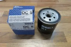 Ölfilter Ducati 350-1198 schwarz Mahle OC 5 Geprüft