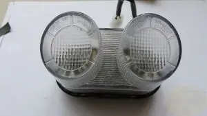 Begrenztes Angebot Rücklicht LED klares Glas Yamaha YZF R100-01/Fazer 1000