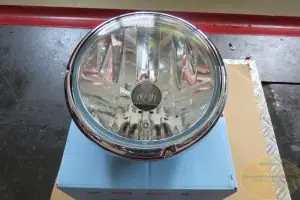 Scheinwerfer V7 II rund H4 Nur Heute