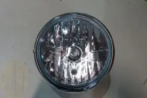 Scheinwerfer V9 rund H4 Beliebt