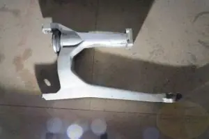 Kostenloser Versand Schwinge V75-4, Lario, ImII, MoII,TT gebraucht