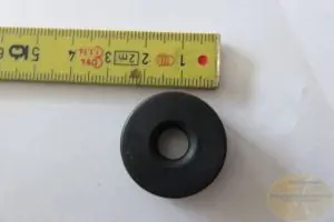 Saisonangebot Seitendeckelgummi Suzuki Marauder, GSX400, .....