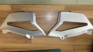 Markenprodukt Seitendeckelsatz Breva 750 silber gebraucht