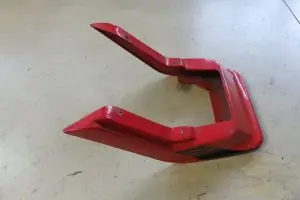 Sitzbankbürzel V50 Monza rot gebraucht Neu Im Sortiment