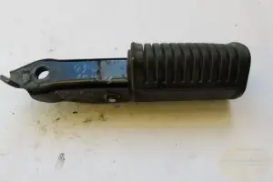 Kostenloser Versand Soziusfußraste Honda Rebell rechts gebraucht