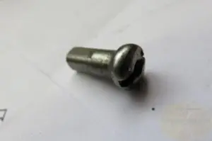 Kracherpreis Speiche Nippel V65 Florida / Nevada hinten M4,5 gebraucht