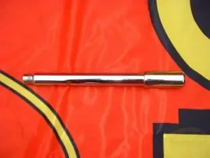 Sonderangebot Steckachse vorn Gußr. LM 4/T5, Lario,V75