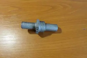 Sonderangebot Stoßdämpferaufnahme H rechts V7 12mm SW22 gebraucht