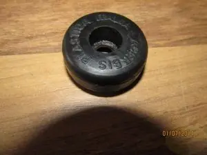 Abverkauf Tankhaltegummi 650 NTX/750X gebraucht