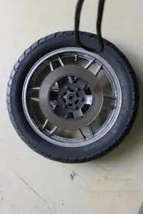 Kostenfreie Lieferung Vorderrad T3,G5 Cal.2 Guß gerade Speiche kplt mit Bremsscheiben und Reifen gebraucht