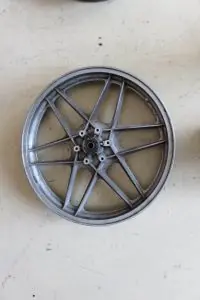 Preisreduziert Vorderrad V35 II, V50 III, V 65 1,85x18 gebraucht