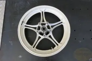 Rabatt Vorderrad V75 verschieden Farben gebraucht