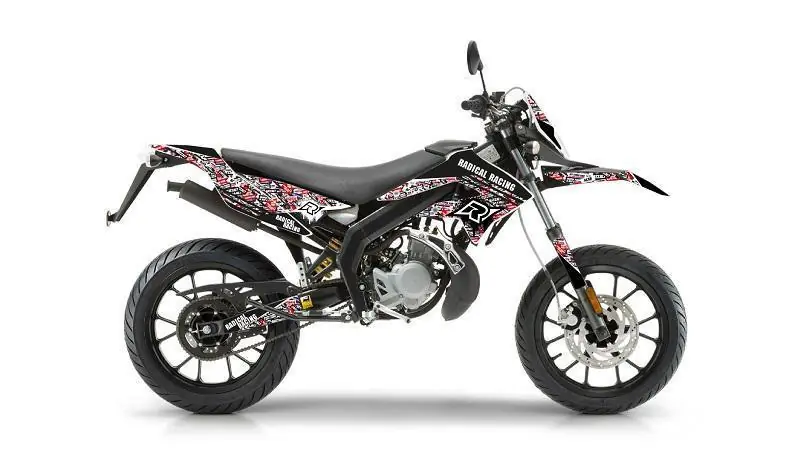 Kostenloser Rückversand Dekor Radical Racing V7