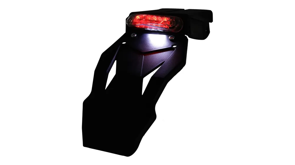 Kostenloser Rückversand Kennzeichenhalter mit Rücklicht